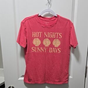 Like New! Womens Tee Size Small